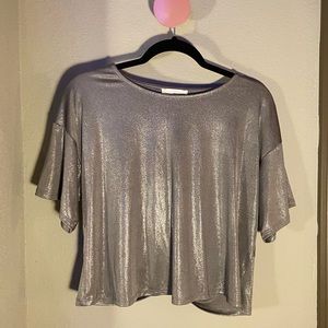 June and Hudson metallic top